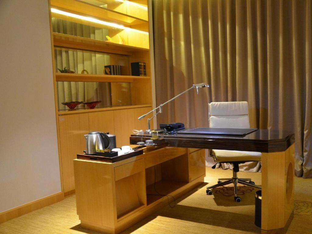 Jin Jiang Mingcheng Hotel Йенчън Екстериор снимка