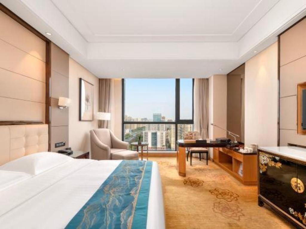 Jin Jiang Mingcheng Hotel Йенчън Екстериор снимка