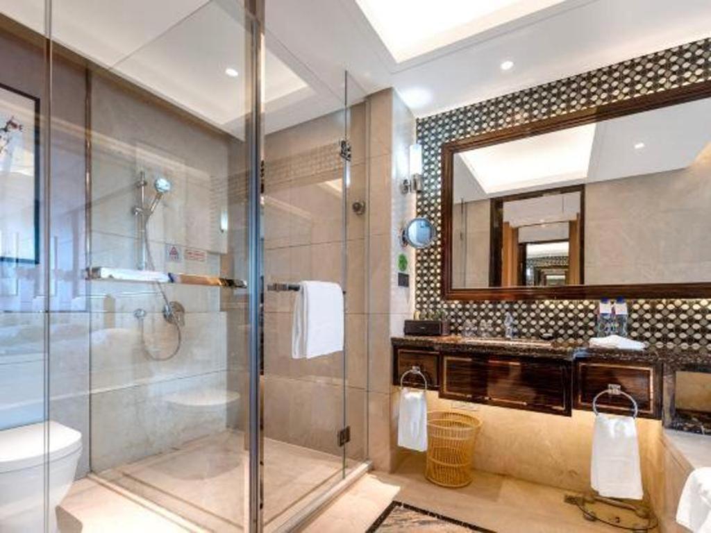 Jin Jiang Mingcheng Hotel Йенчън Екстериор снимка